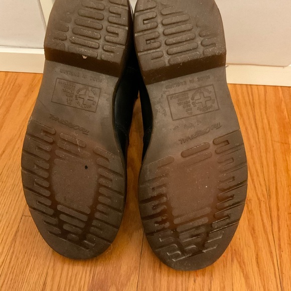 Dr. Martens Chelsea Boots π€π€ - Picture 4 of 8